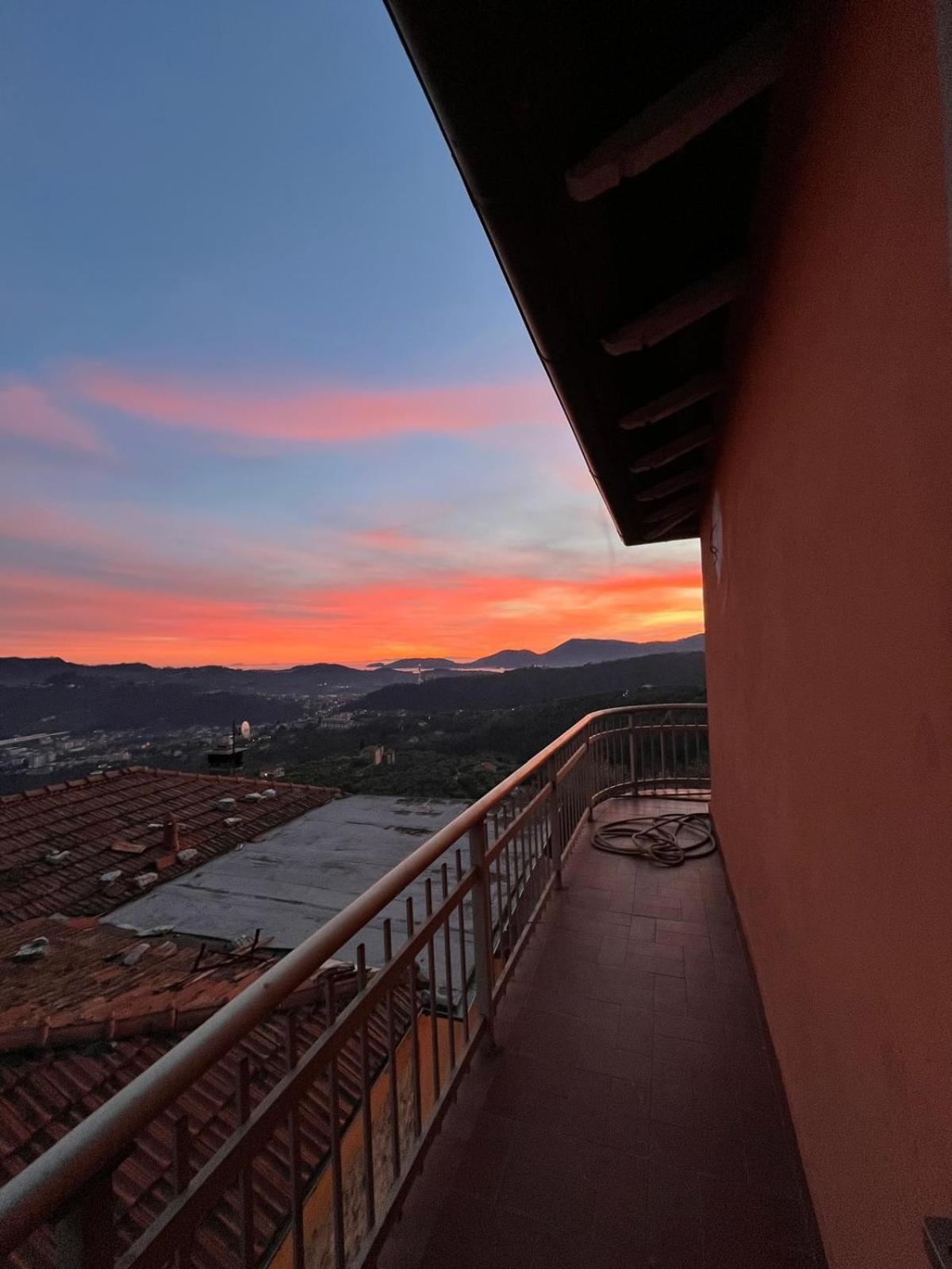 Appartamenti Montallegro Vezzano Ligure Luaran gambar